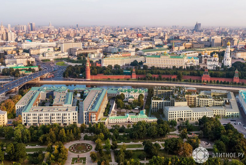 Предложение в дорогих новостройках на набережных Москвы снизилось на 10% за полгода