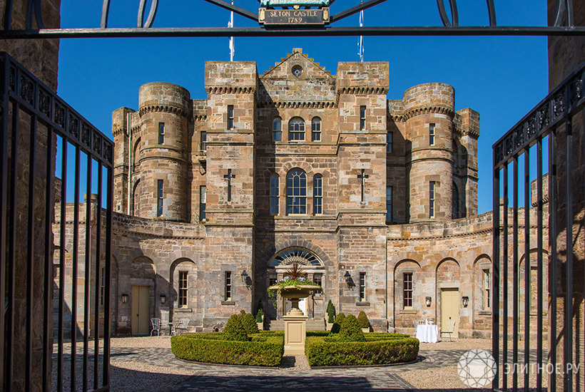 В Шотландии выставили на продажу старинный замок Сетон