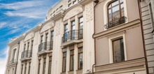 Средняя стоимость аренды элитного жилья в Москве снизилась до 23,7 тыс. долларов в месяц