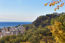 За год бюджет сделок в элитных новостройках Крыма упал на четверть