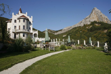 Самая дорогая новогодняя аренда жилья оказалась в Москве, под Санкт-Петербургом и в Крыму