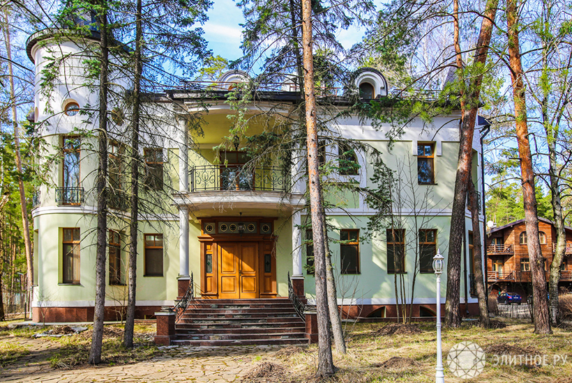 Самый дорогой дом в Москве стоит почти 3 млрд рублей