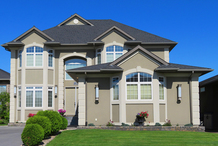 Аренда элитных коттеджей в Подмосковье подешевела на треть за год