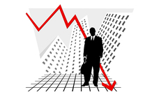 Доля инвестиционных сделок в новостройках упала до минимума