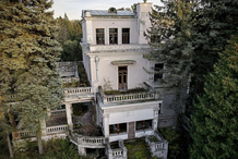 Дачу Сталина в Подмосковье выставили на торги за 404 млн рублей