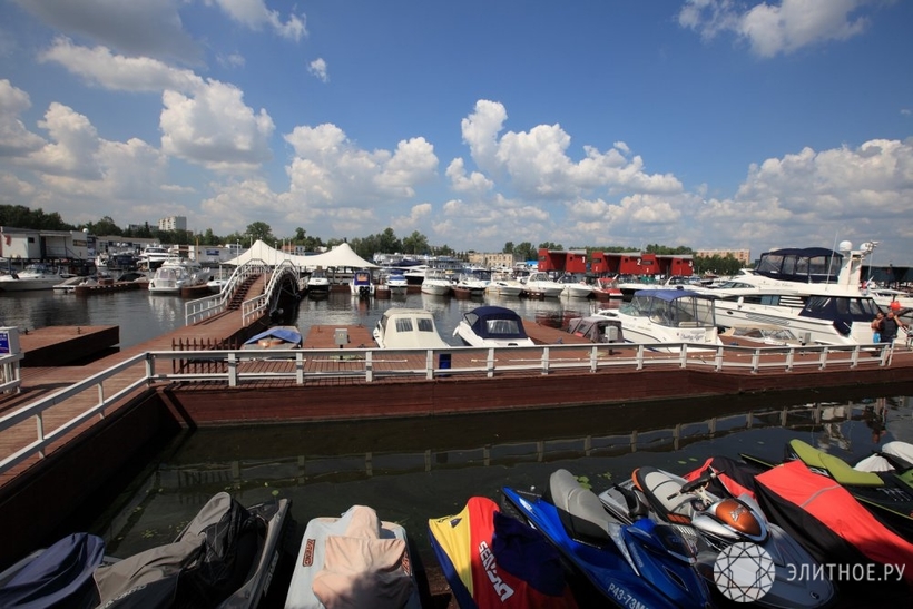 Яхт-клубы Москвы и Подмосковья: семь мест, где можно пришвартоваться с комфортом