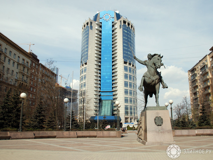 Долги на высоком уровне: кому принадлежат башни ММДЦ «Москва-Сити»