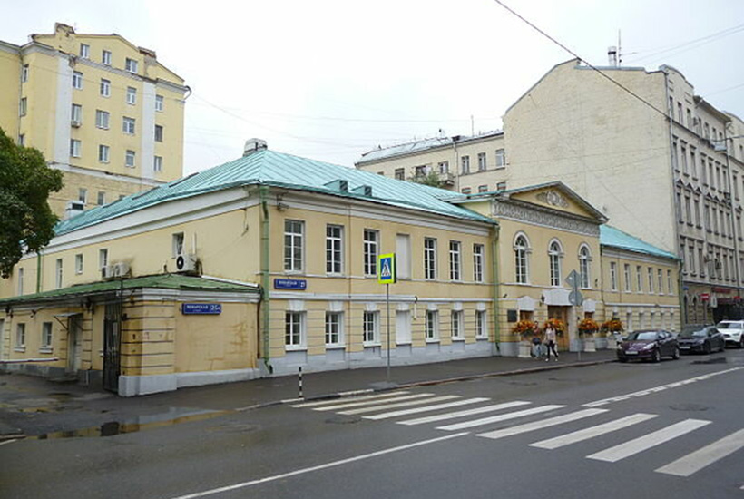 «Театральный дом» в сердце Москвы. Исторический квартал на Арбате