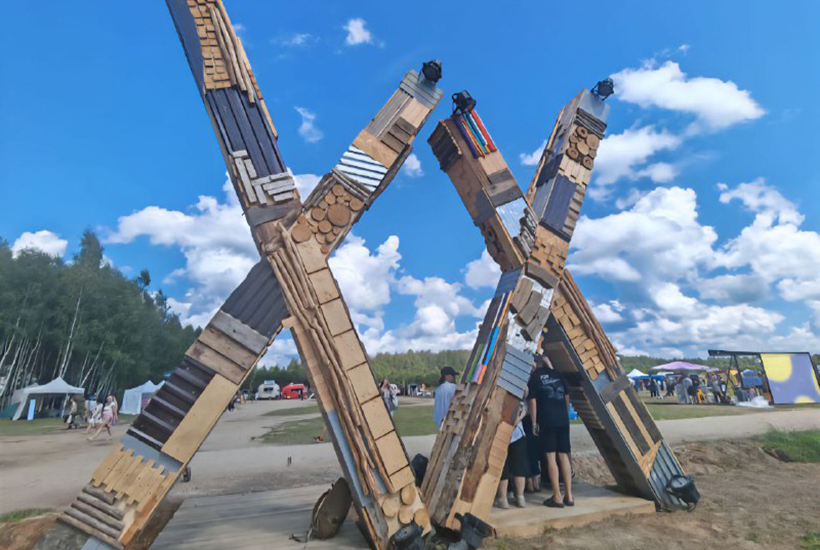 В селе Никола-Ленивец прошел 20-й фестиваль «Архстояние»